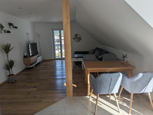 Ferienwohnung Blick Schloss Prunn