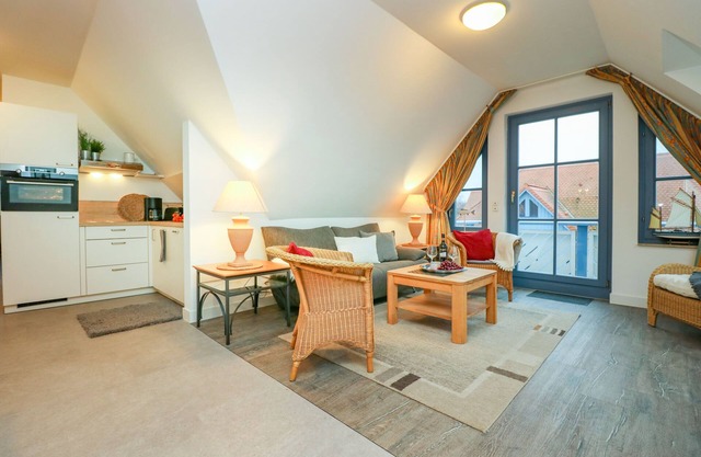 Ferienwohnung direkt hinter der Düne mit Ostseeblick