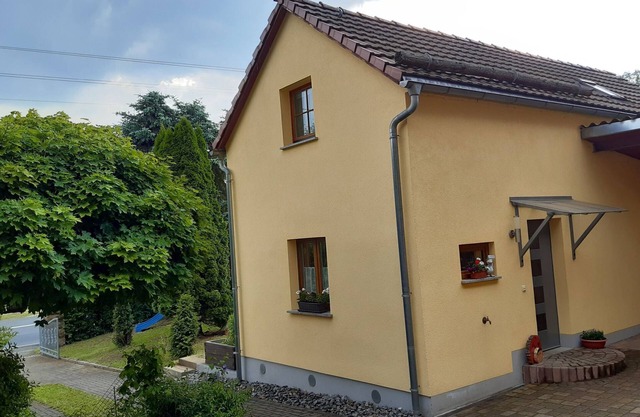 Tolles Ferienhaus mit Terrasse bei Saxon
