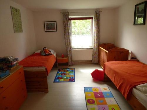 Familienfreundliche Große Wohnung in Vorland mit Grill und Garten