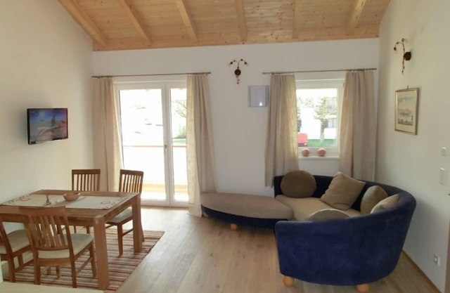 Ferienwohnung Nr. 4, 65 qm Obergeschoss, 2 separate Schlafzimmer