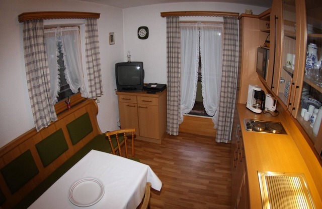 Ferienwohnung Nr. 1 für 1-2 Pers., 40 m², SZ, Wohnküche, Balkon, Schlafsofa