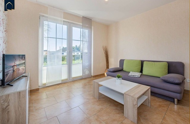 Ferienwohnung Sonneneck - Gemütliche Ferienwohnung in Kachlin mit Garten, Sauna