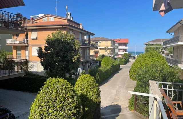 [FERMO free parking] 50 Meter vom Meer entfernt
