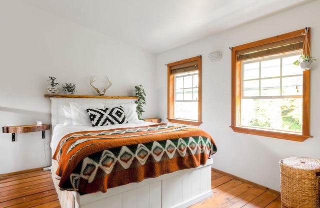 Fern Gully | Coastal Bohemian Loft at Beach