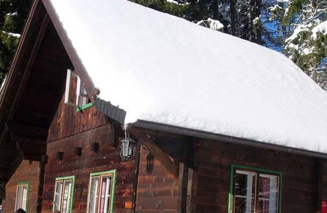 Ferner-Hütte - Almdorf Tonnerhütte