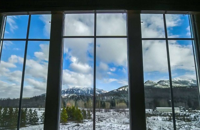 Fernie - Pinnacle Ridge Chalet 45-102
