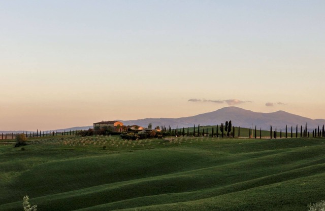 Panorama-Villa mit privatem Pool und spektakulärem Blick auf die Toskana in der Nähe von Siena