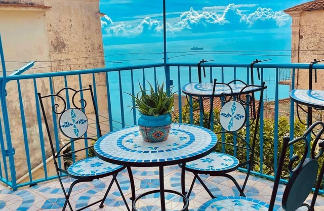 Ferrara Holiday Home - Vietri Amalfi Coast