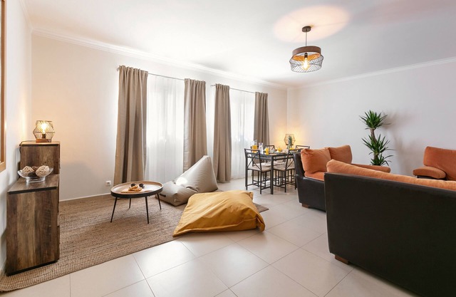 Ferrel Apartment - Central Retreat