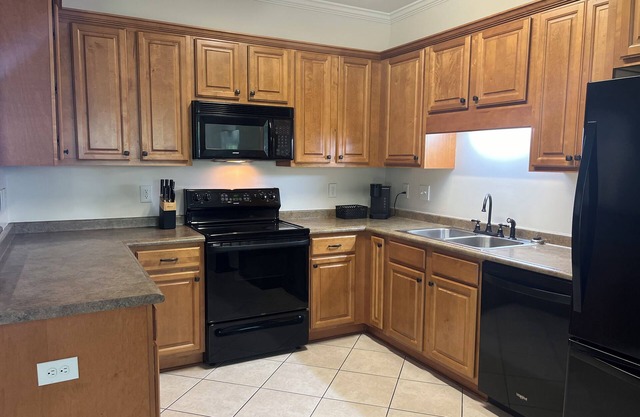 Fetching 3-bedroom home in the “Bama-Belt” of Tuscaloosa/Northport with WiFi