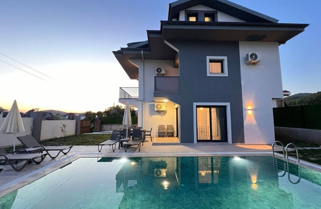 Fethiye 4 Bedroom and 4 Bathroom Villa Lion 2