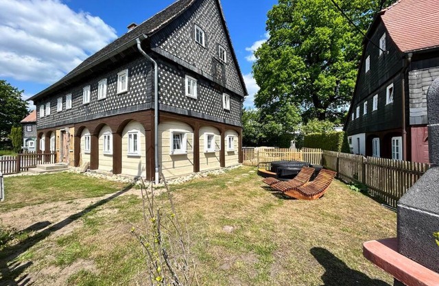 Fewo Frushi mit Sauna & saisonalem Whirlpool im Zittauer Gebirge