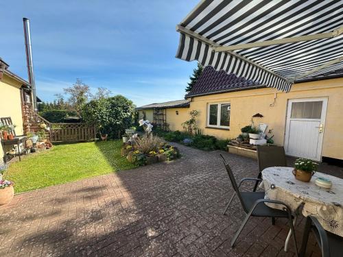 Fewo Mölschow auf Usedom mit einem Garten und W-Lan