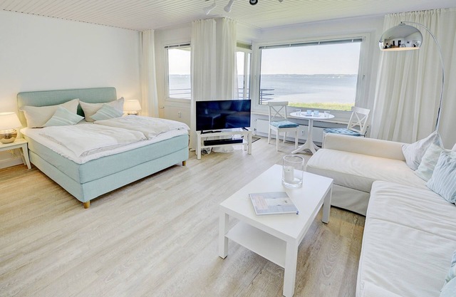 fewo1846 - Fjordview 1 Zimmer App. mit Meerblick - Aufzug im Haus