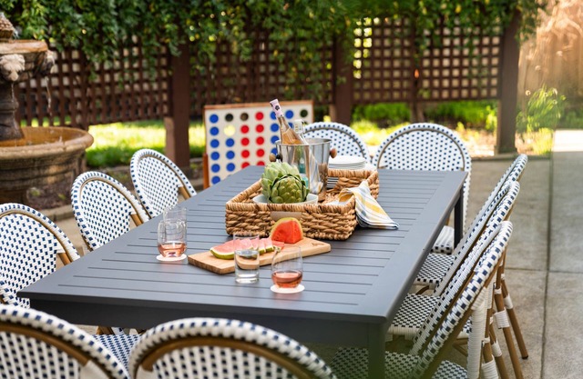Fiano by AvantStay | Centrally Located Haven w/ Stunning Courtyard & Pool Table