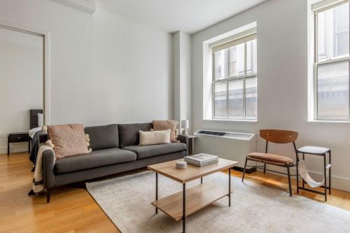 FiDi 1br w gym doorman nr wall street NYC-1337