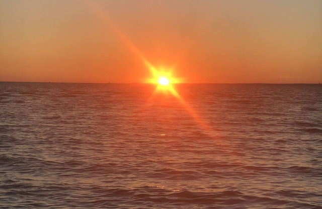 Fußballplatz, Sandstrand, Sonnenuntergänge, PRIVATE Rd, 6 mi. nach Sylvan Beach