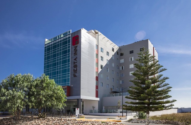 Fiesta Inn Celaya Galerías