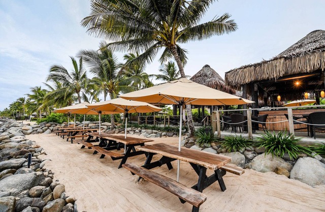 Fiji Resort 2bdr Ocean Front