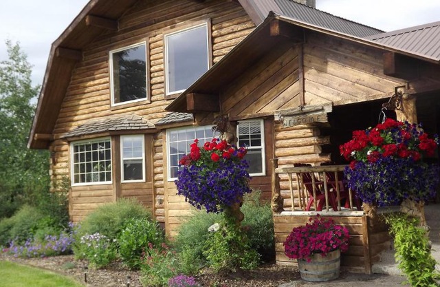 Fin and Feather Inn