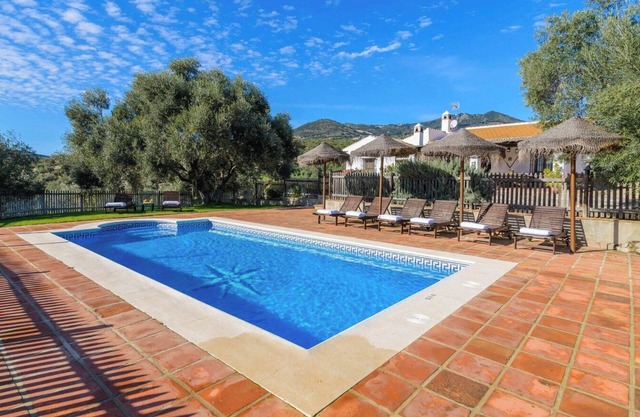 Finca del Río Antequera - La Higuera by Ruralidays