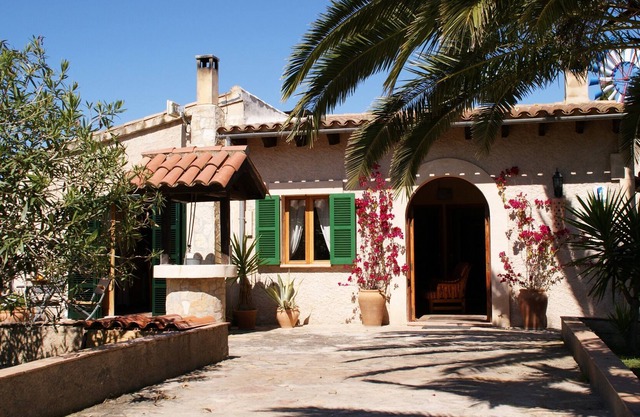 Finca "Es Molina" mit Swimmingpool, 3 SZ, 2 Bäder, kostenfreies WLAN