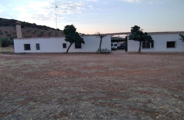 Finca Moral Almendros