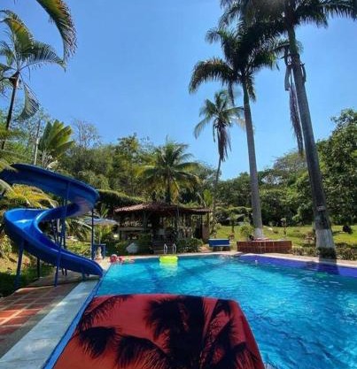 Finca privada Monte sol para 15 personas