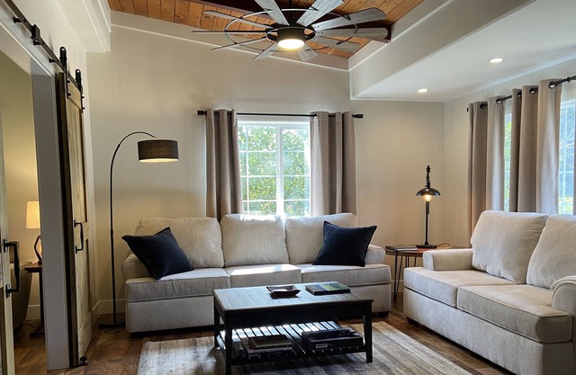 Finley House: a Private Cottage in Central Auburn (NEW LISTING)