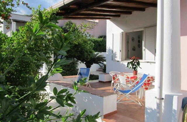 Das Fiori D'Arancio ist eine prächtige Villa im historischen Zentrum von Lipari