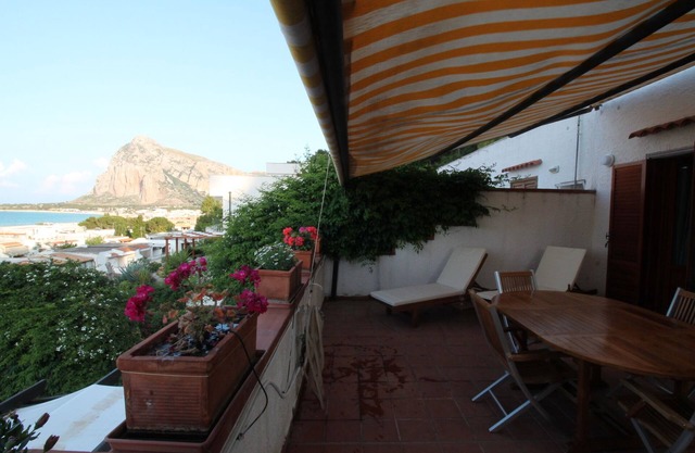 Fiorio Villa - Terrace on the Gulf