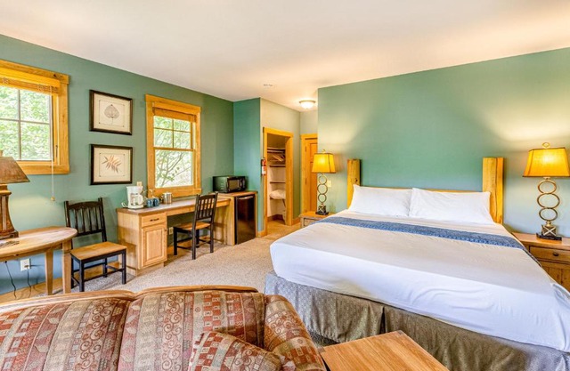 Fireplace Suites
