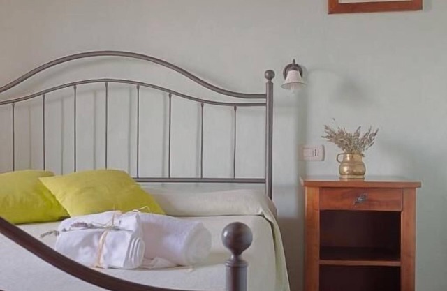 Apartment im ersten Stock mit 1 Schlafzimmer mit Doppelbett