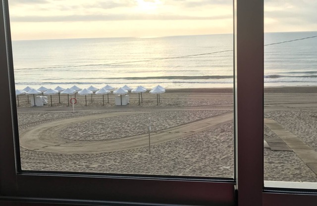 Direkt am Strand und erstaunliche Sonnenaufgänge! September ANGEBOT 25%