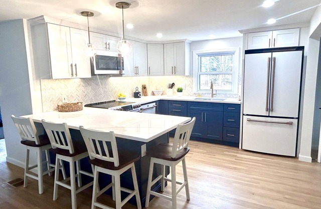 FIRST TIME OFFERED FOR RENT! Fully renovated 3 bed home near Mayflower Beach