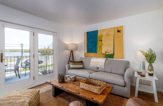 Fish Creek Beach House, Westview: 2 Bed, 2 Bath