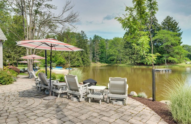 Fish & Hike: Lakeside Poconos Retreat, Unit 3