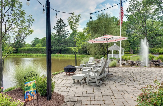 Fish & Hike: Lakeside Poconos Retreat, Unit 4