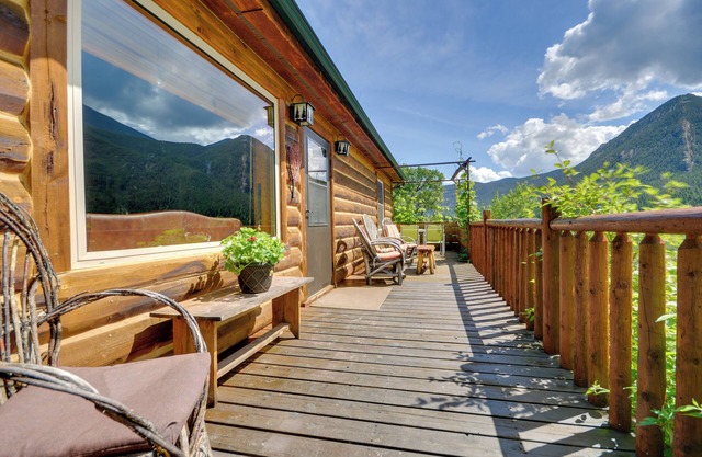Fish, Hike, Views: Boulder Beauty 'Gil's' Cabin!