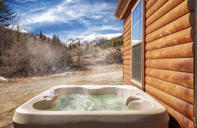 Fisher Cabin - Cute Log Cabin with Private Creek in the Crazy Mountains!