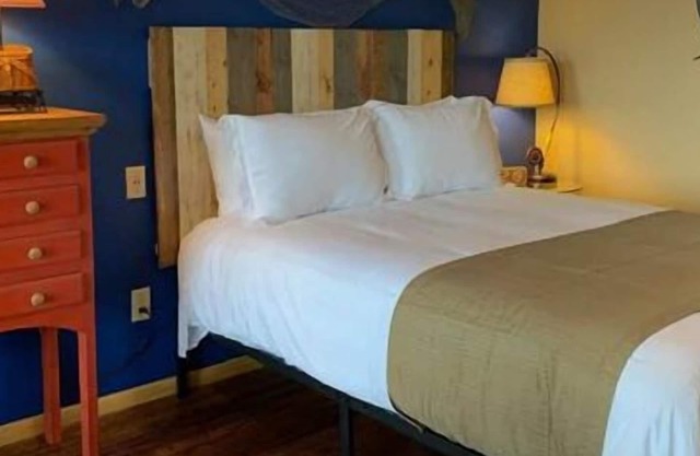 Fisherman`s Rest - Rm. 108