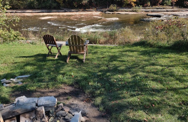 Fisherman's Retreat on South Sandy Creek