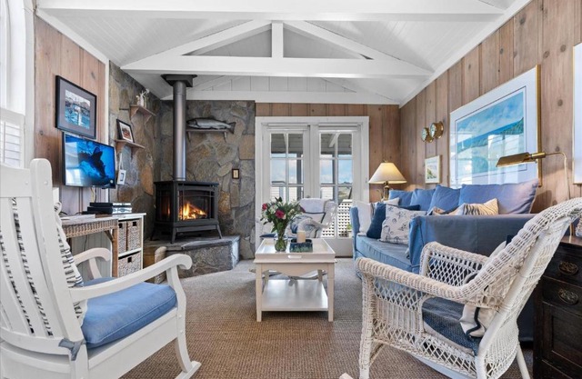 Fishermans Cottage - Sand Dunes Walk to Ocean