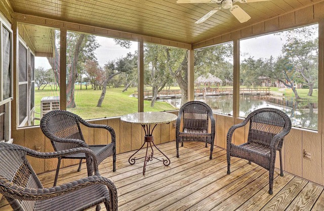 Fisherman’s Paradise: Rockport Home with Patio!