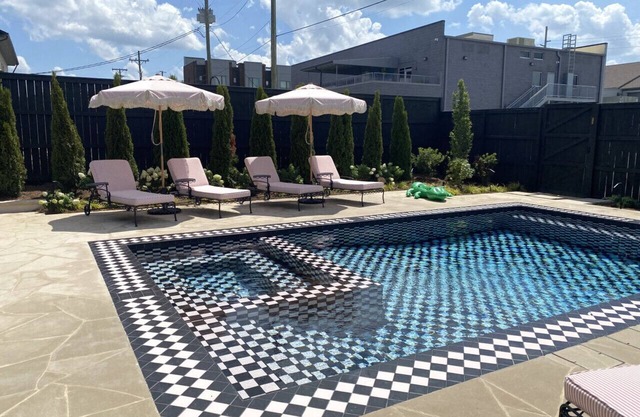 Five Points Hotel Luxury Pool, Hot Tub, Spa, Speakeasy Bar, Grill, Fire Pit