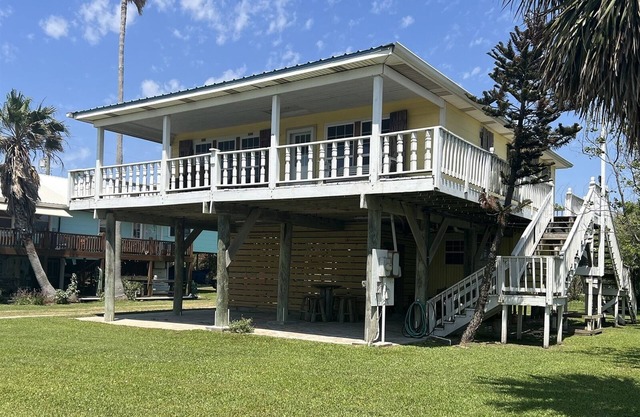 Five Queens - Beach Access - Island Realty