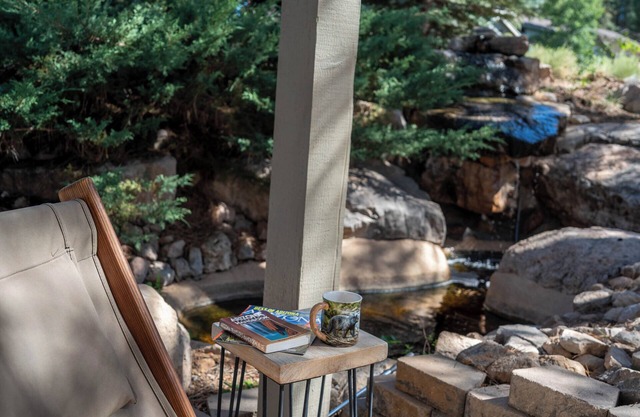 Flagstaff 4BR Forest Retreat | Walk to Trails & NAU