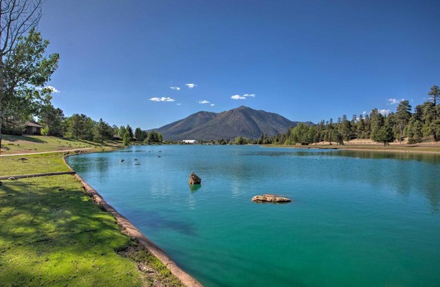 Flagstaff Condo Less Than 1 Mi to Golfing and Hiking!