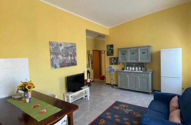 Flaminia accommodation with its own parking lot 2 minutes from the historic center